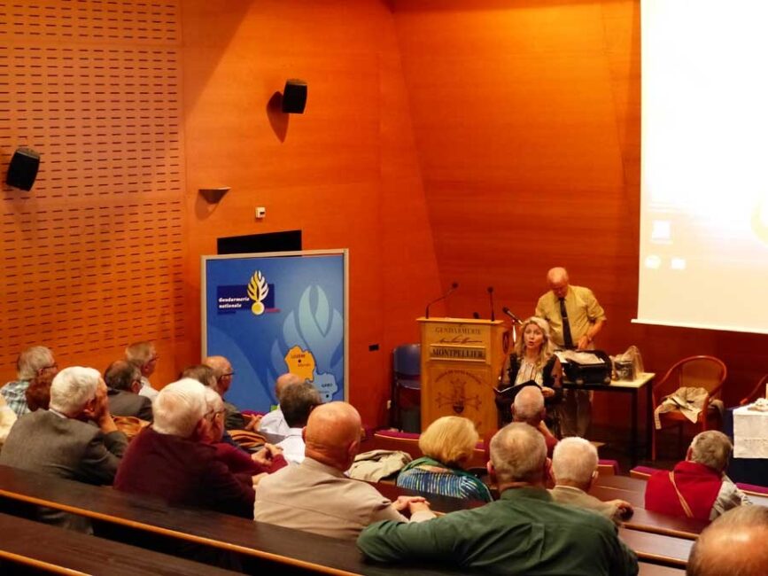 21 septembre 2017. Nathalie interprètera un chant de son album de 14-18 lors de la conférence: « La Première Guerre mondiale en chanson » par Michel Sancho, présentée par les associations: AA.IHEDN/AR 12, ANOCR 34 et ASAF/34 à la Gendarmerie Nationale de Montpellier.