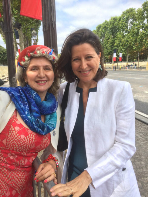 14 juillet 2019. Paris, défilé du 14 juillet sur les Champs Elysées, rencontre de la Ministre des Solidarités et de la Santé, Madame Agnès Buzyn, puis Ravivage de la Flamme sous l’Arc de Triomphe, interprétation de « La Marseillaise ».