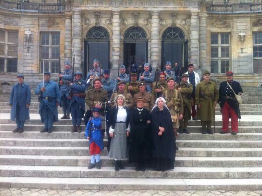 31 octobre 2015. Le Château de Vaux-le-Vicomte commémore la guerre de 14-18 avec bivouac « Mémoire de Poilus » et la Madelon, Nathalie qui interprète des extrait de l’album « Les plus belles pages musicales de 14-18″.